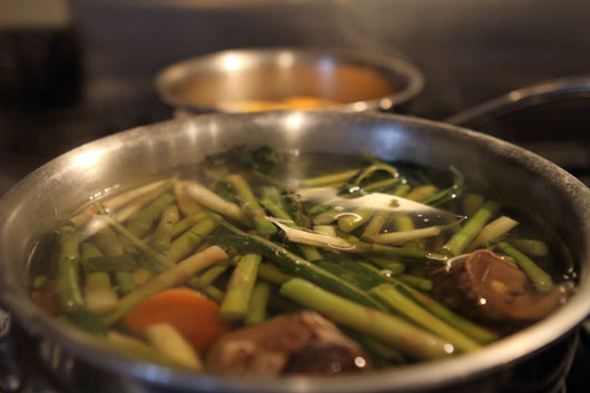 making-vegetable-stock