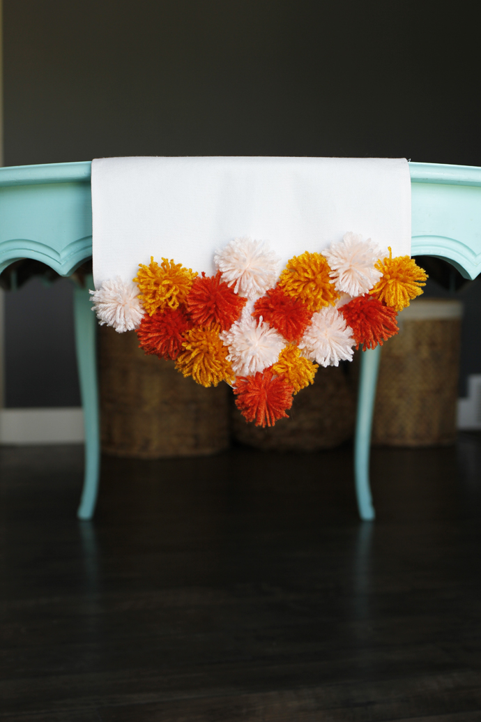 DIY Pom Pom Table Runner