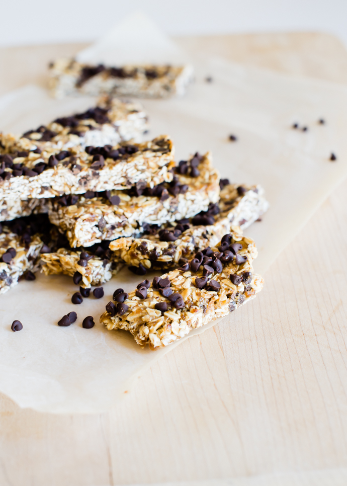 tahini granola bars