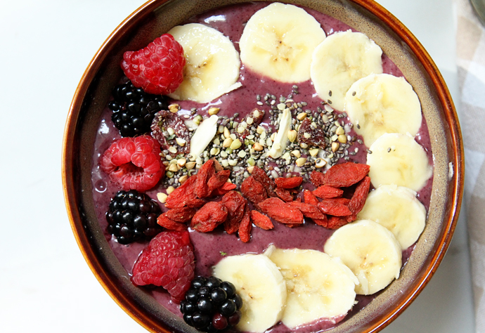 Aloha-Bowl-with-Goji-Berries